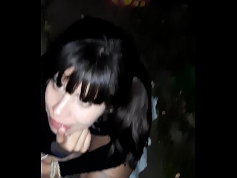 ❤️ Trên đường phố bị sưng dương vật để đổi lấy kẹo Siêu khiêu dâm  ở% vi.porn-list.ru%